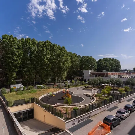 Lovely Flat In Testaccio Апартаменты Рим